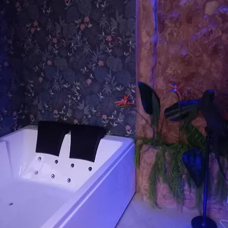 Mary Gery's Castellammare del Golfo